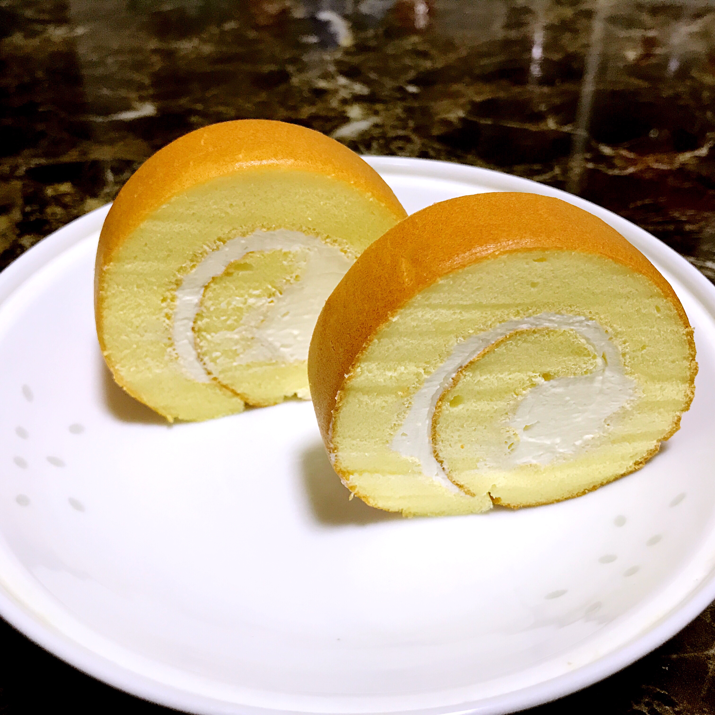 鲜橙戚风奶油蛋糕卷（木糖醇版）的做法