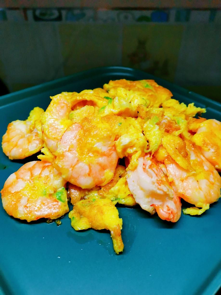 虾仁滑蛋的做法