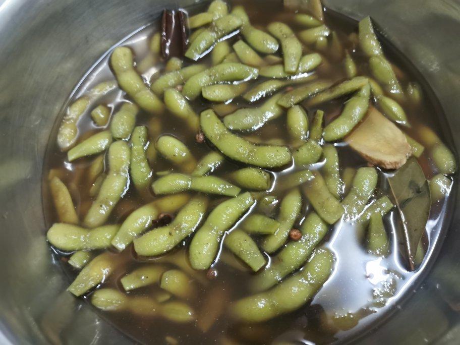 卤毛豆