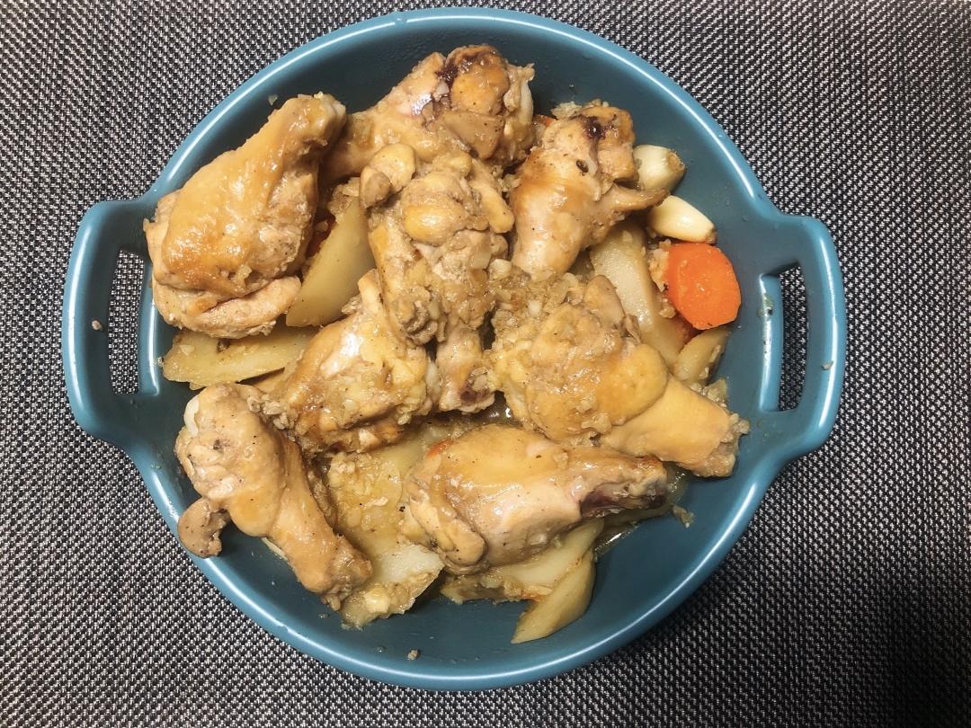 北鼎铸铁锅食谱｜焖蒜香鸡翅