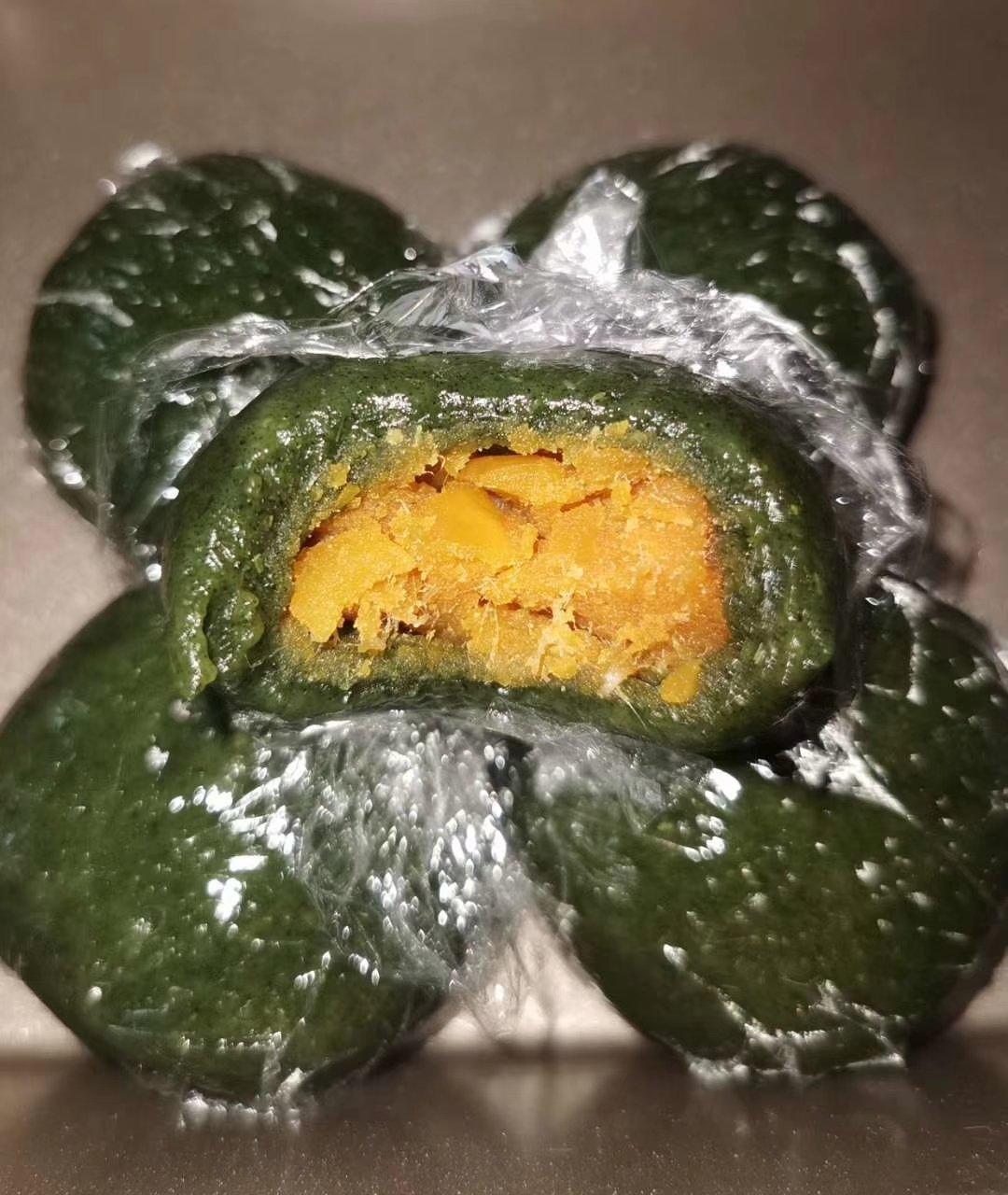 《Tinrry+》咸蛋黄肉松青团+红豆沙青团