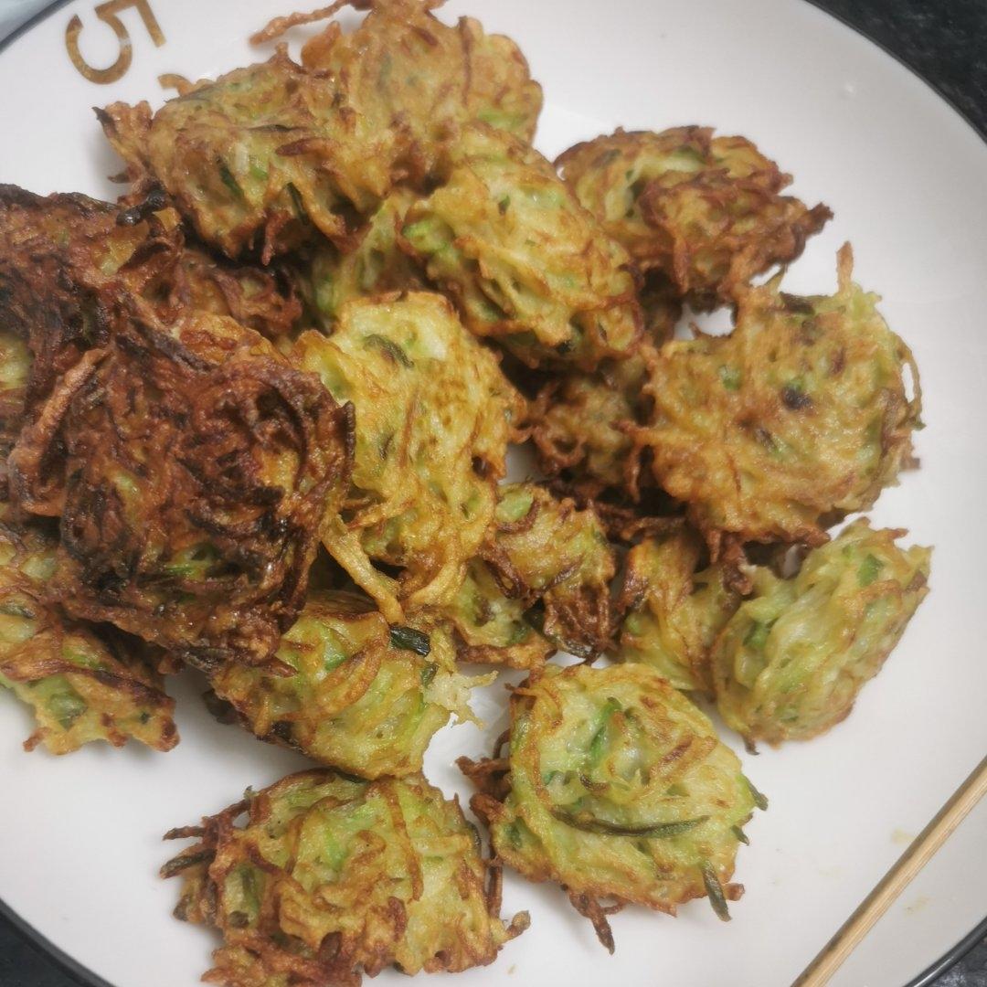 炸萝卜丸子（潍坊名吃）