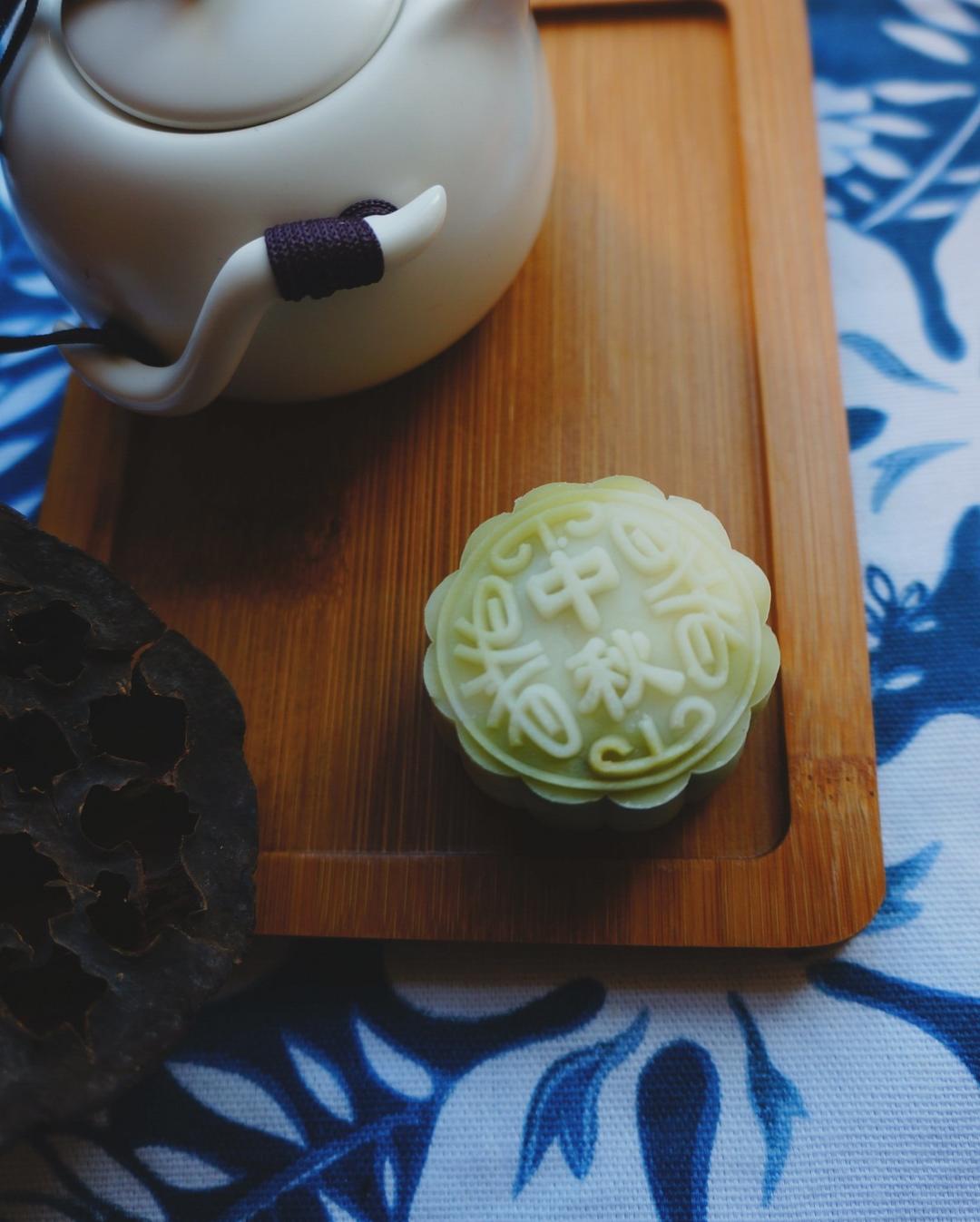 超越香港大班紫薯冰皮月饼