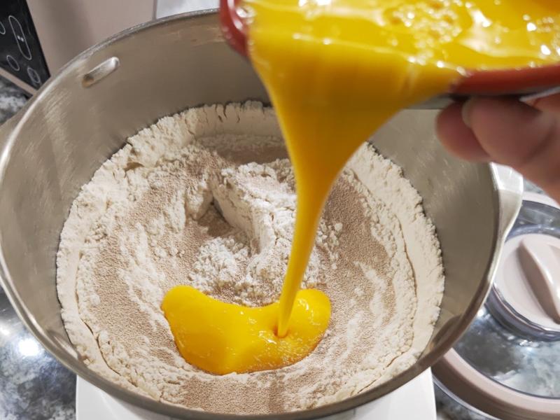 纯奶手撕吐司的做法 步骤1