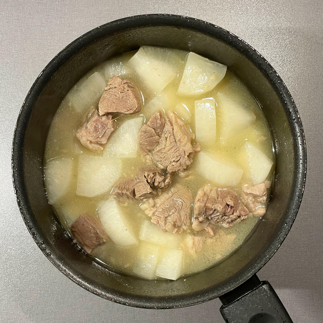 羊肉汤(炖萝卜)