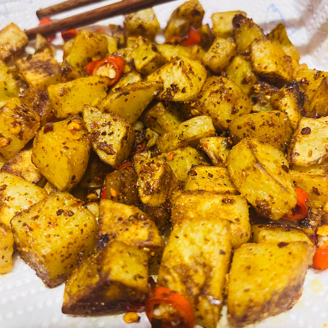 孜然火腿土豆丁