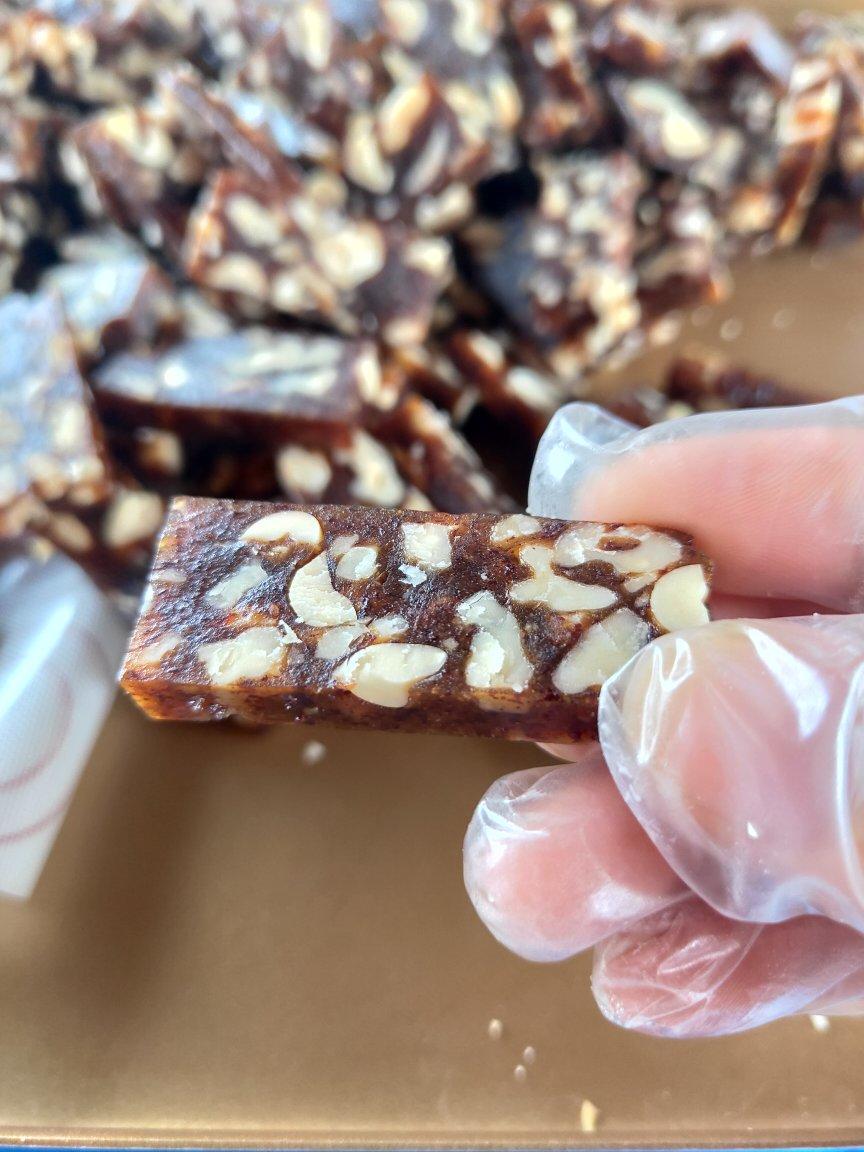 南枣核桃糕(枣泥核桃糖)