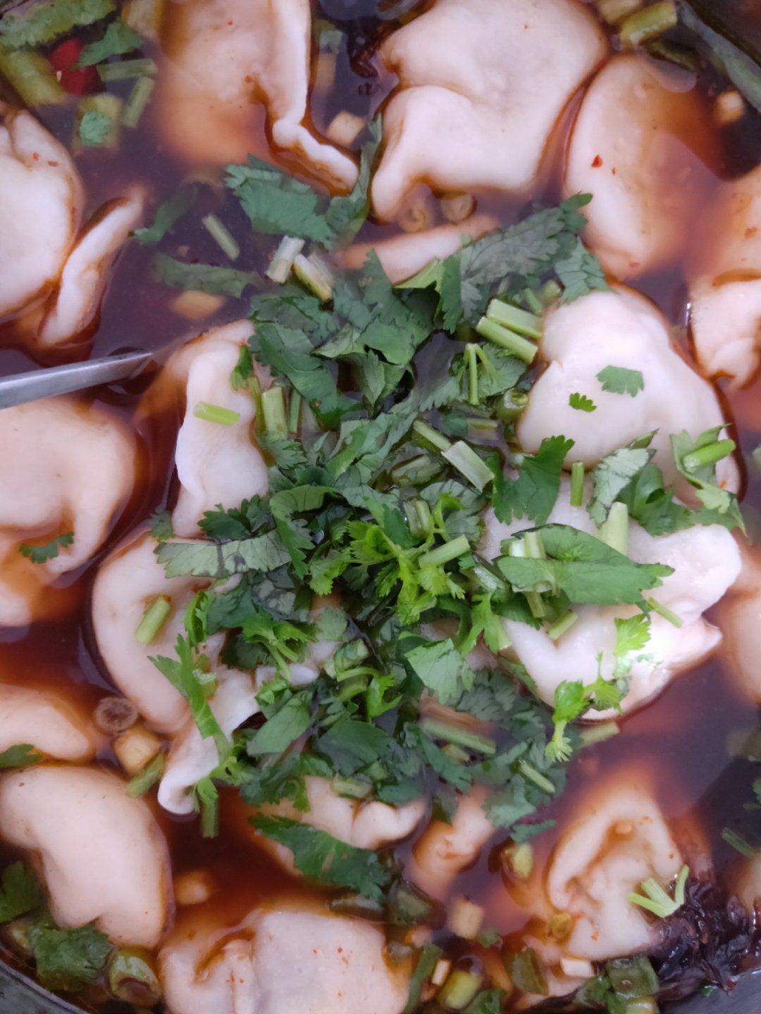 酸汤饺子
