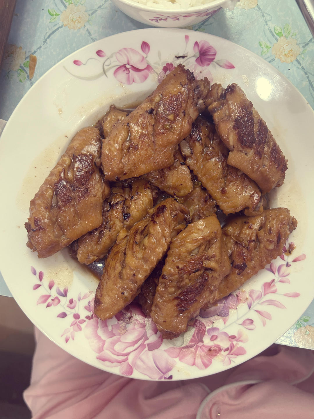 外婆教我的红烧鸡翅·连汤汁都狠好吃！！！