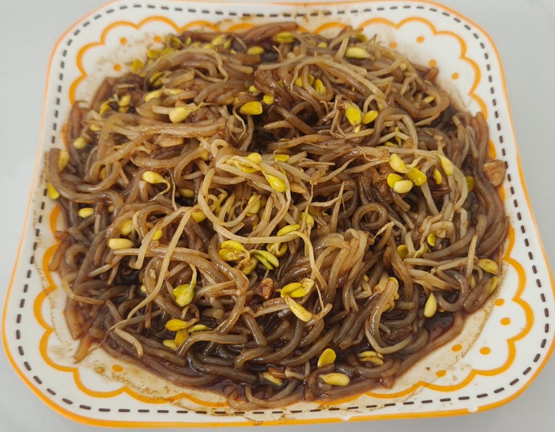 黄豆芽炒粉条