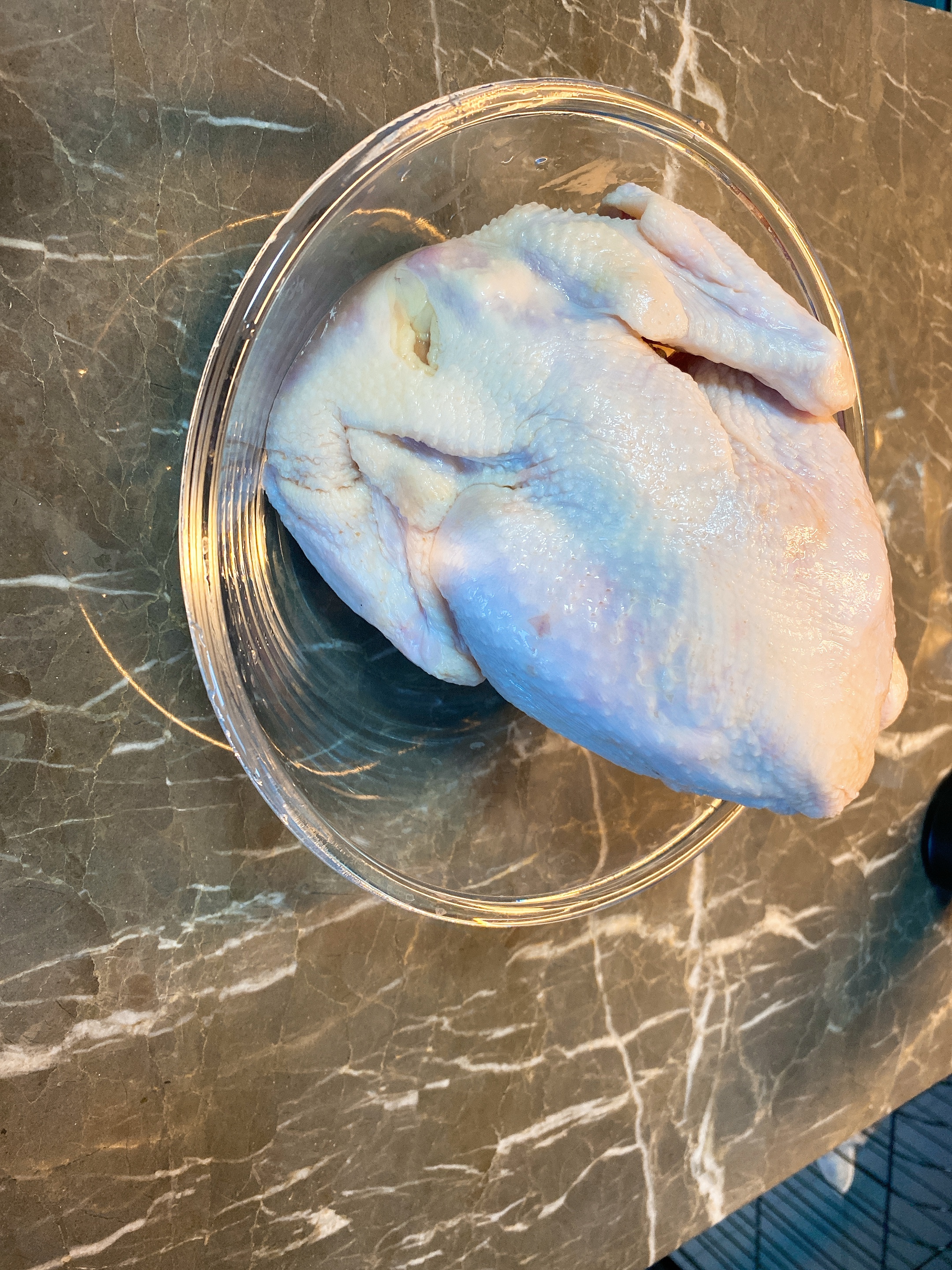 干松茸竹荪鸡汤（新手小白也可以）的做法 步骤1