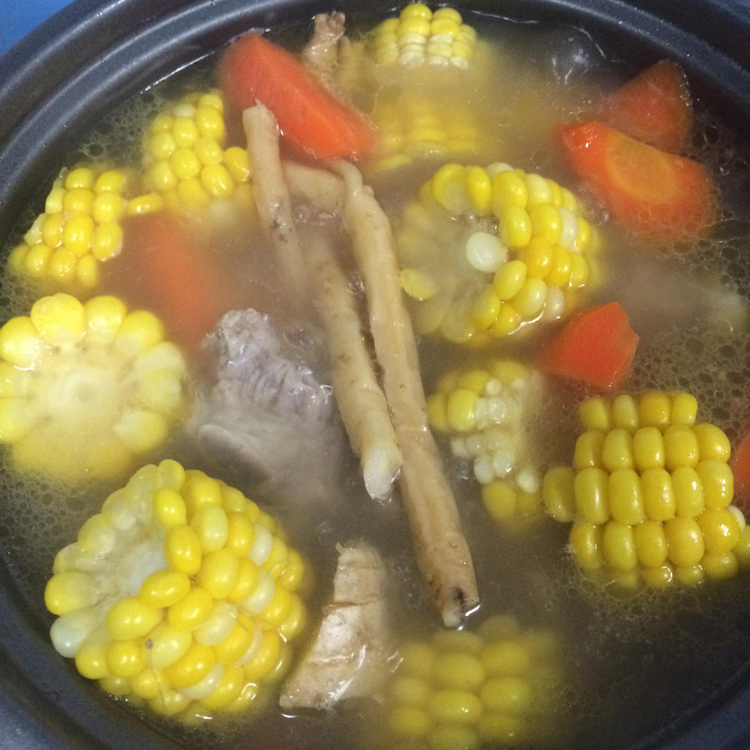 电饭煲-玉米炖排骨