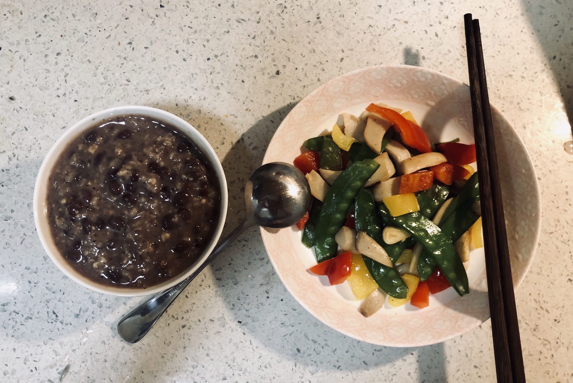 【吃不胖的一日三餐】炒时蔬，荷兰豆&杏鲍菇