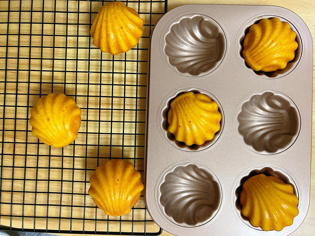 清甜南瓜玛德琳