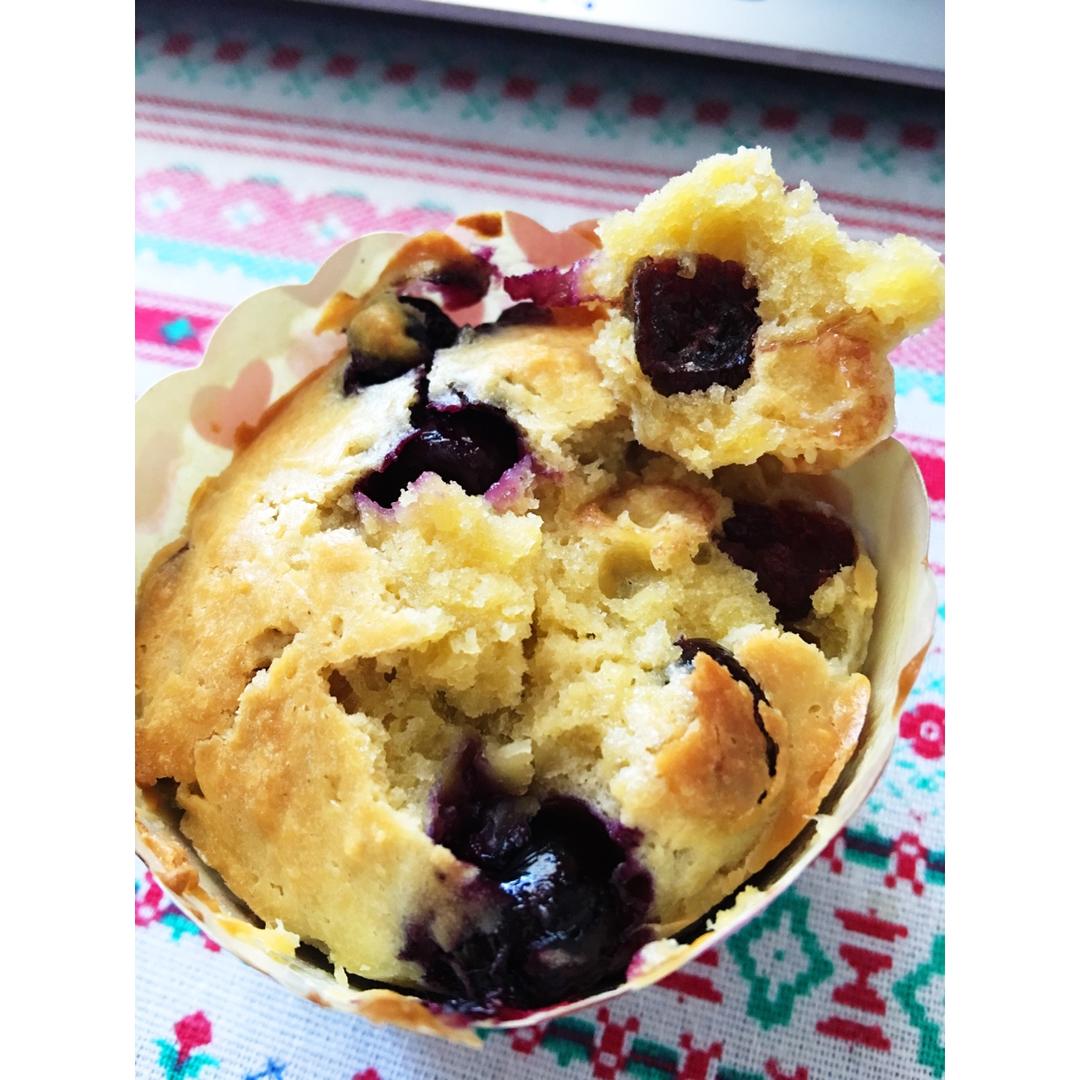 蓝莓玛芬蛋糕 Blueberry Muffin