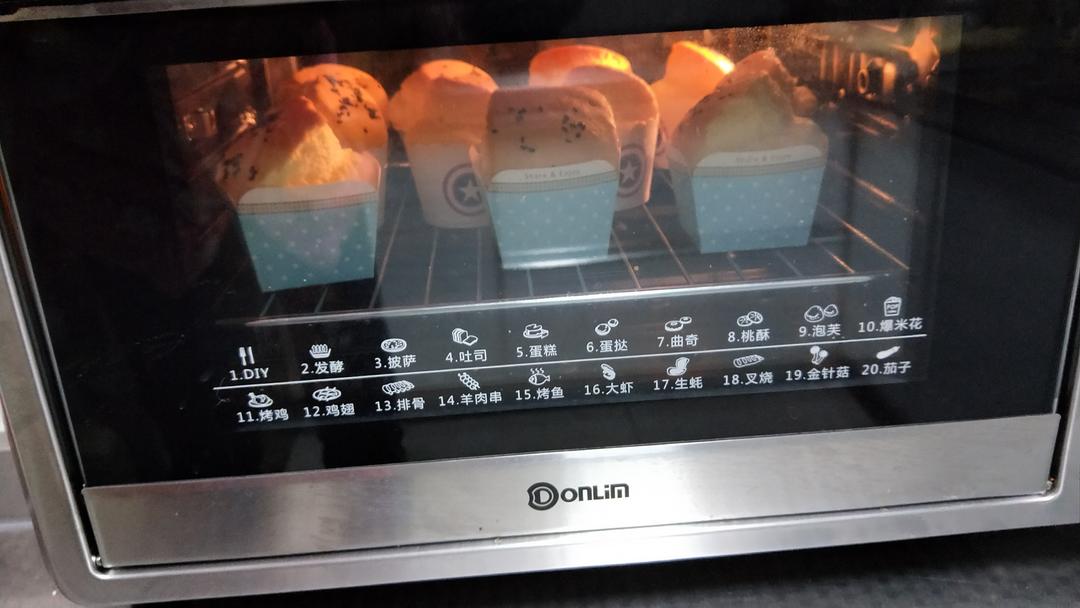 蛋香十足の海绵杯子蛋糕，伴手礼好选择。