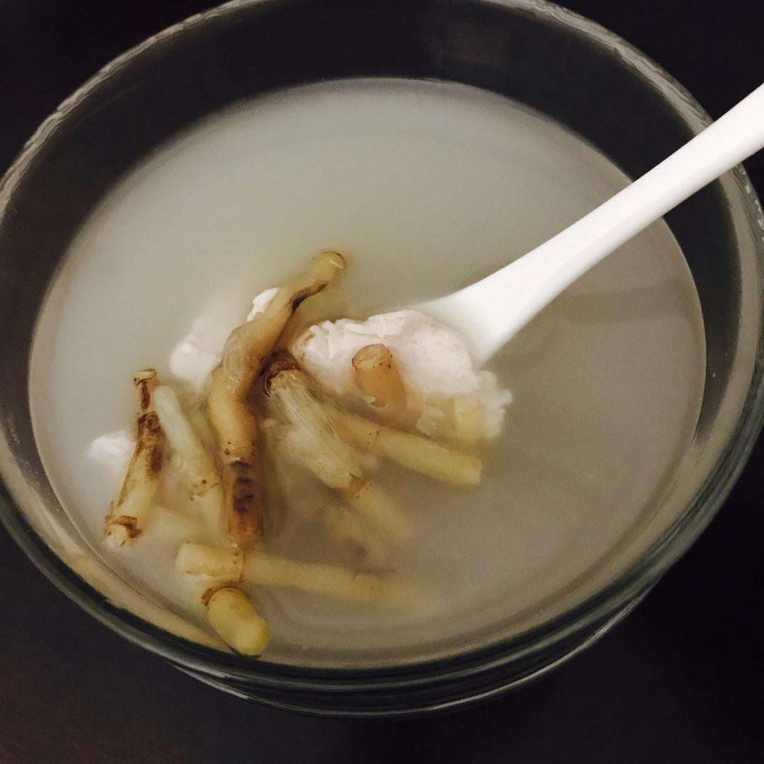 r.u.做的鱼腥草瘦肉汤