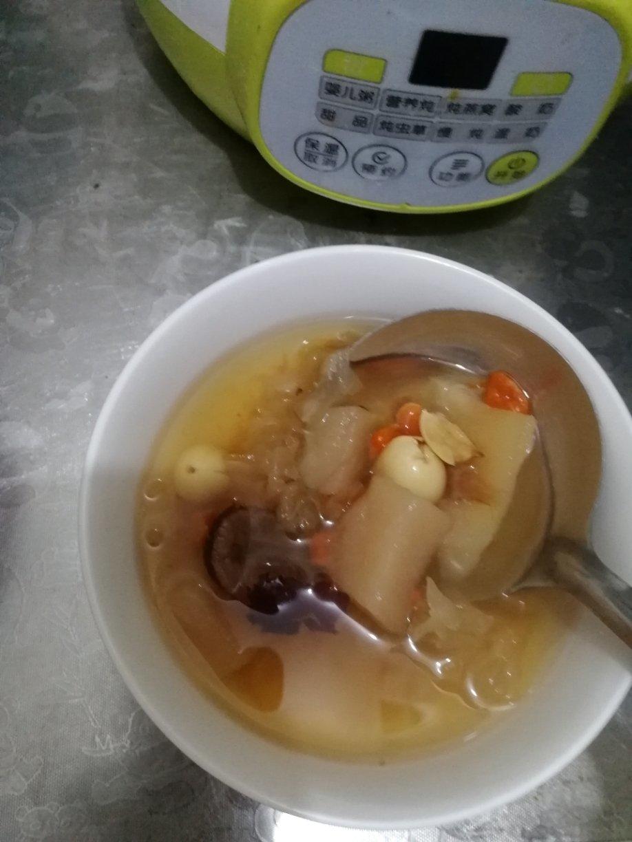 止咳润喉梨汤