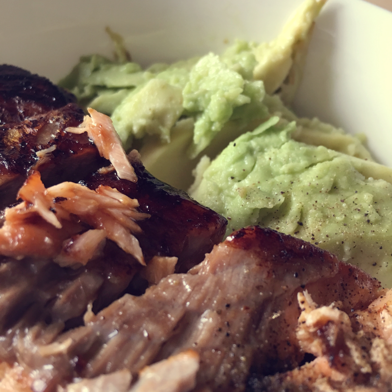 三文鱼牛油果拌饭