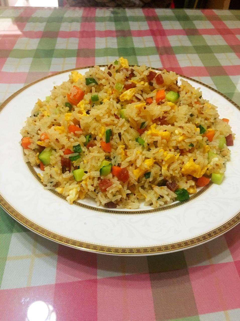 XO酱炒饭：阿干妈的厨房称霸之路，从这瓶酱开始【曼达小馆】
