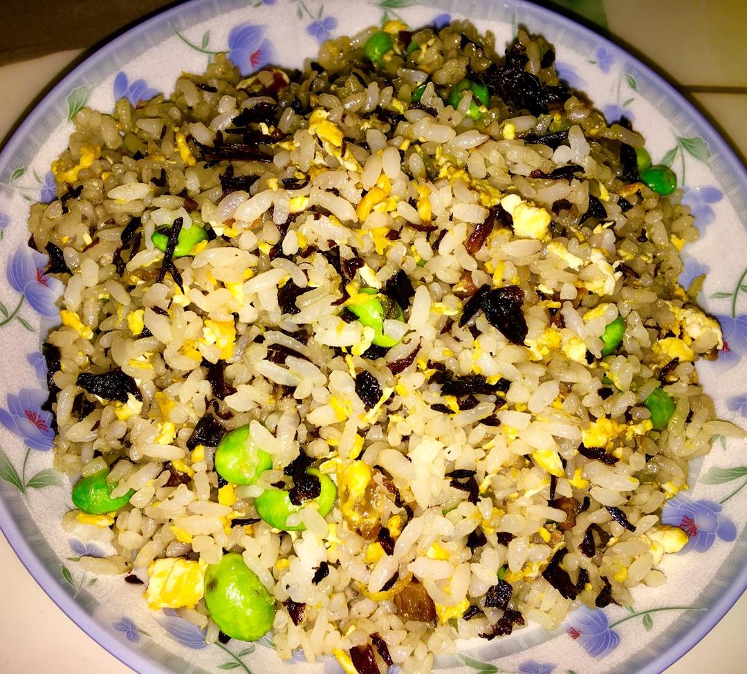 梅干菜蛋炒饭