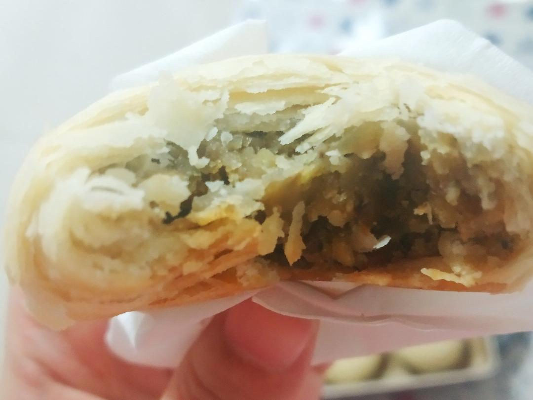 酥皮绿豆饼   酥得掉渣渣