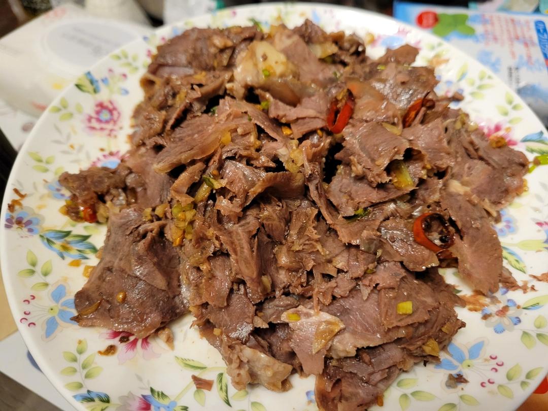 凉拌牛肉