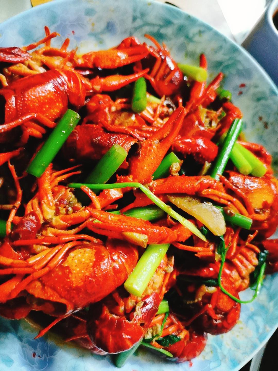 麻辣小龙虾