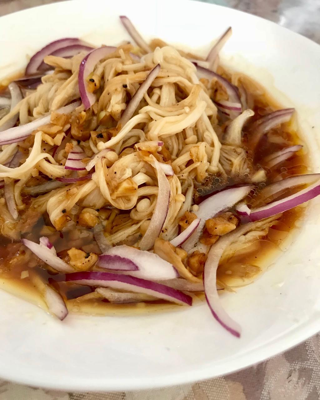 蒜蓉蒸金针菇