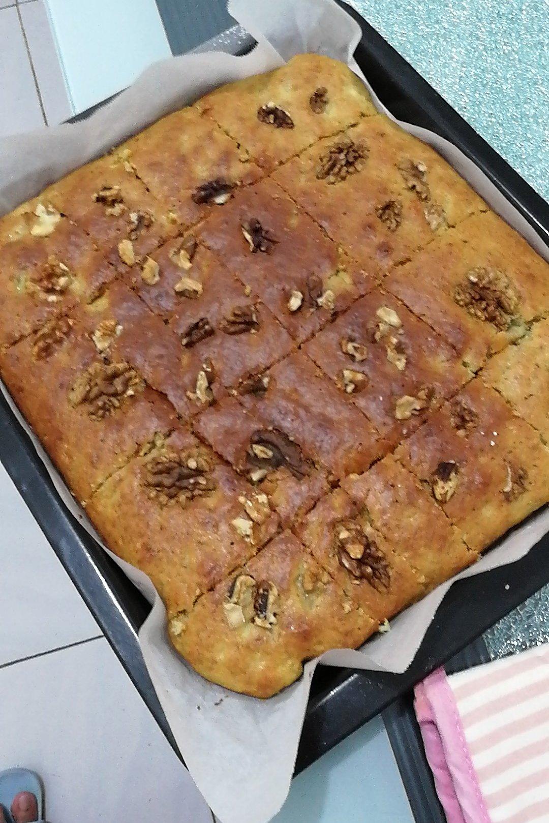 香蕉核桃蛋糕（低油少糖健康版）