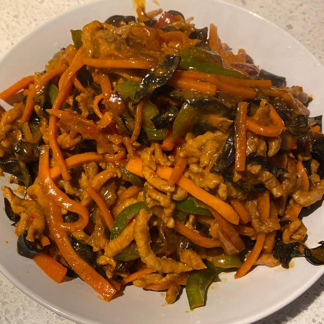 超好吃的鱼香肉丝（做法相当简单，一看就会）