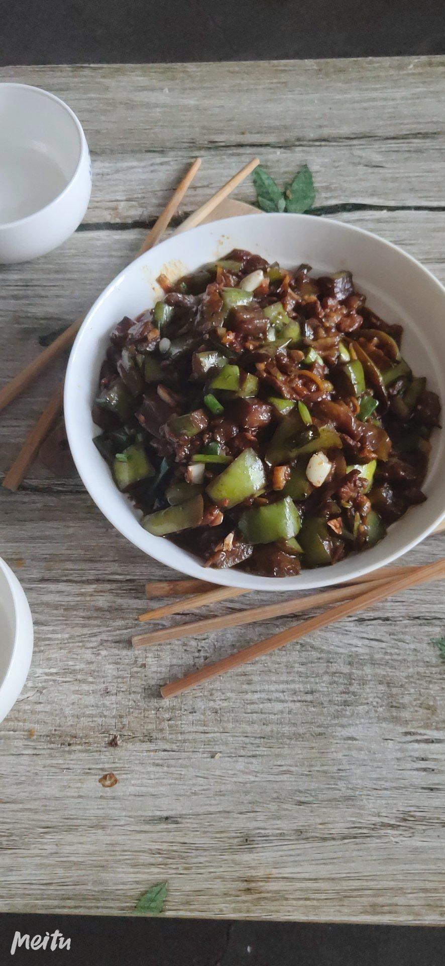 茄子炒肉