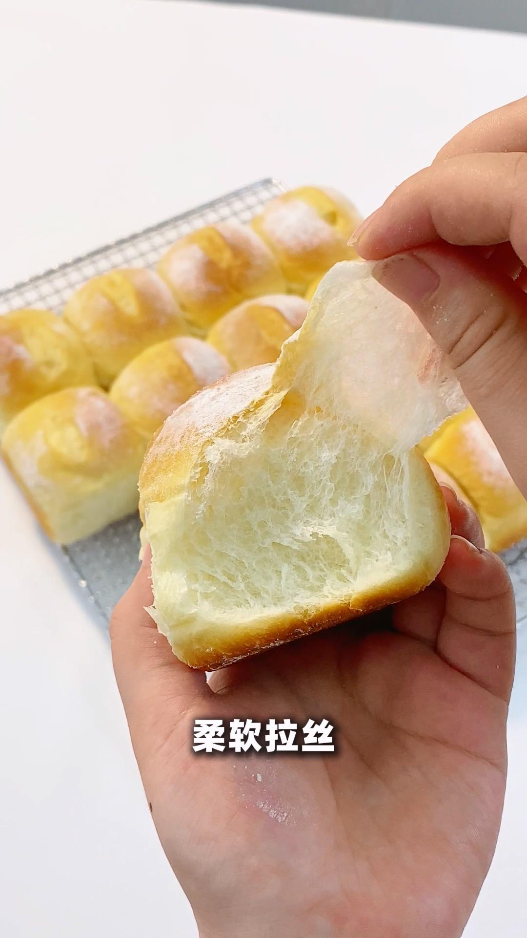 纯奶手撕吐司的做法 步骤1