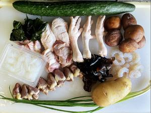 一人份冷锅串串(鸡胗、鸡心、鸡爪、鹌鹑蛋、素鸡、鸡翅、蘑芋粉丝、香菇、海带、黑木耳、土豆)的做法 步骤5