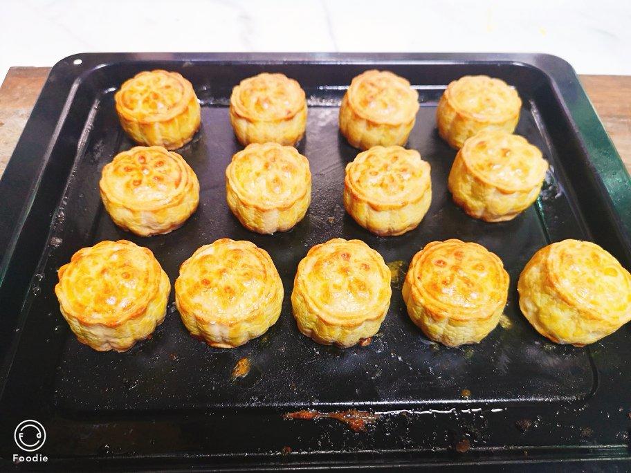 金沙奶黄月饼