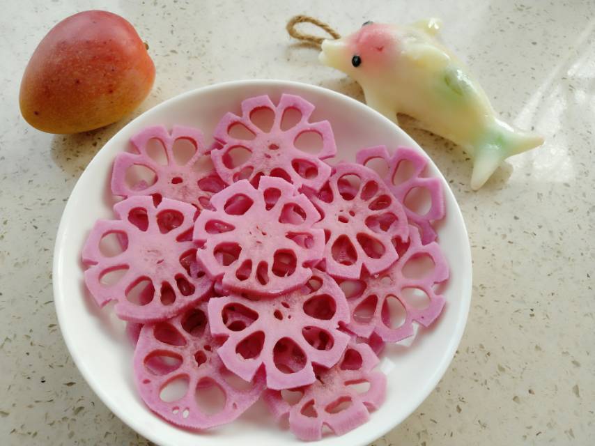 胭脂藕—漂亮颜色泡出来