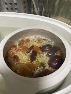【极懒】红枣枸杞瘦肉水的做法 步骤2
