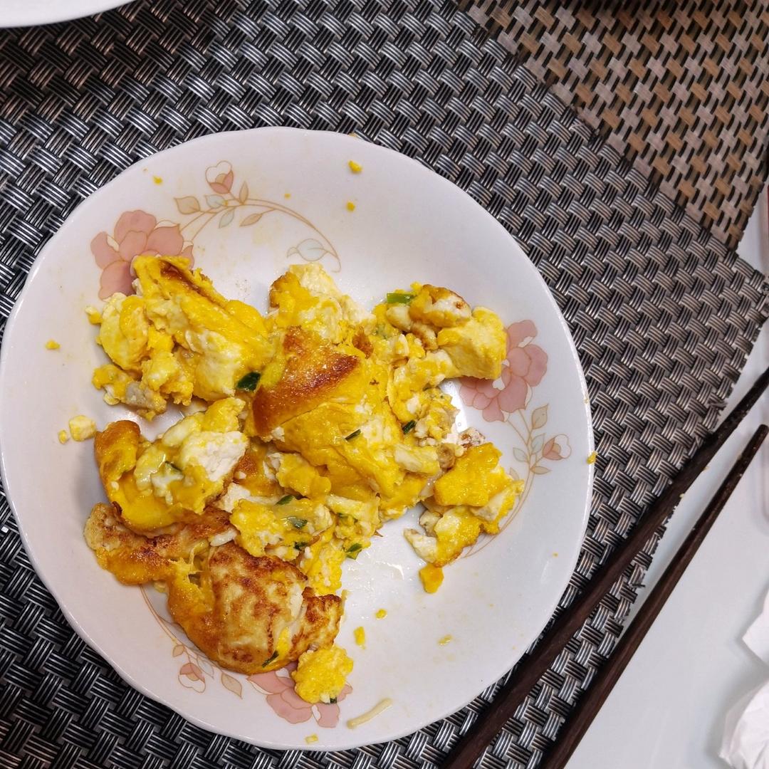 鸡蛋抱豆腐