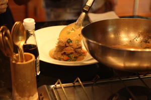 红咖喱牛肉（Paneang Nua）的做法 步骤5