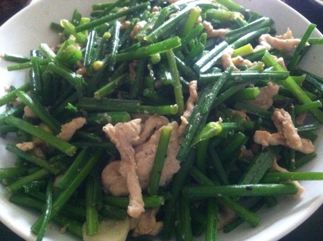 肉丝炒韭苔