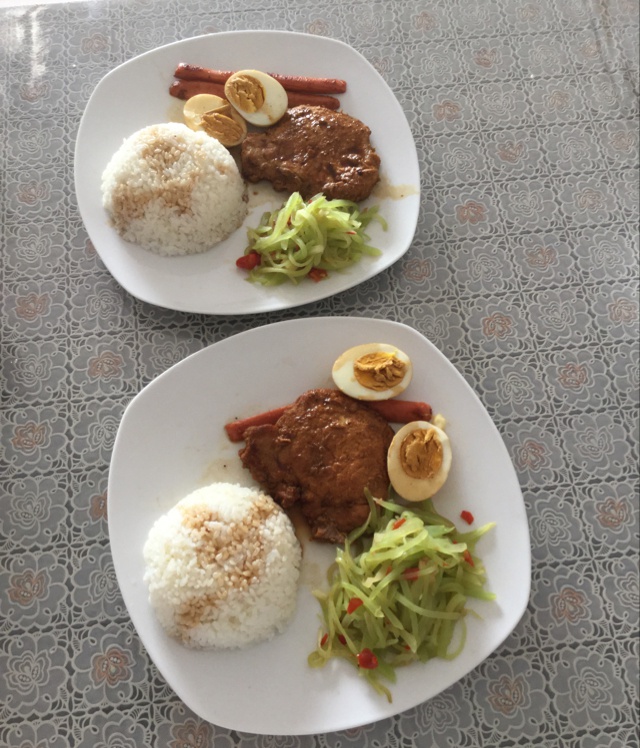 黑胡椒鸡排饭