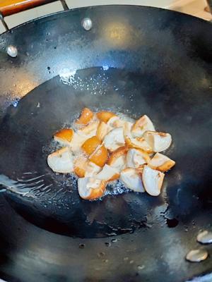 蚝油香菇青菜的做法 步骤4
