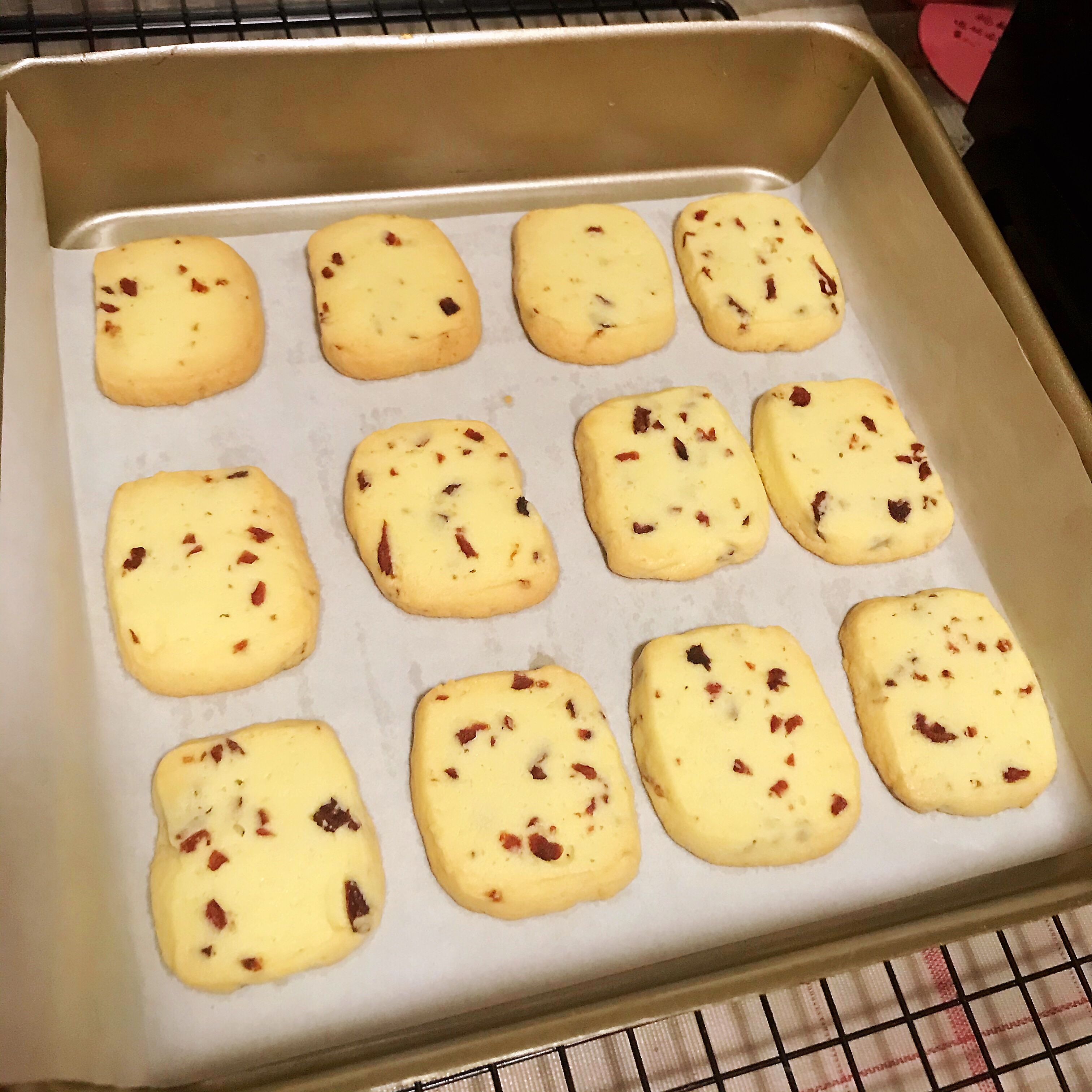 10L小烤箱烤一切--无需技巧零失败蔓越莓曲奇饼干的做法 步骤21