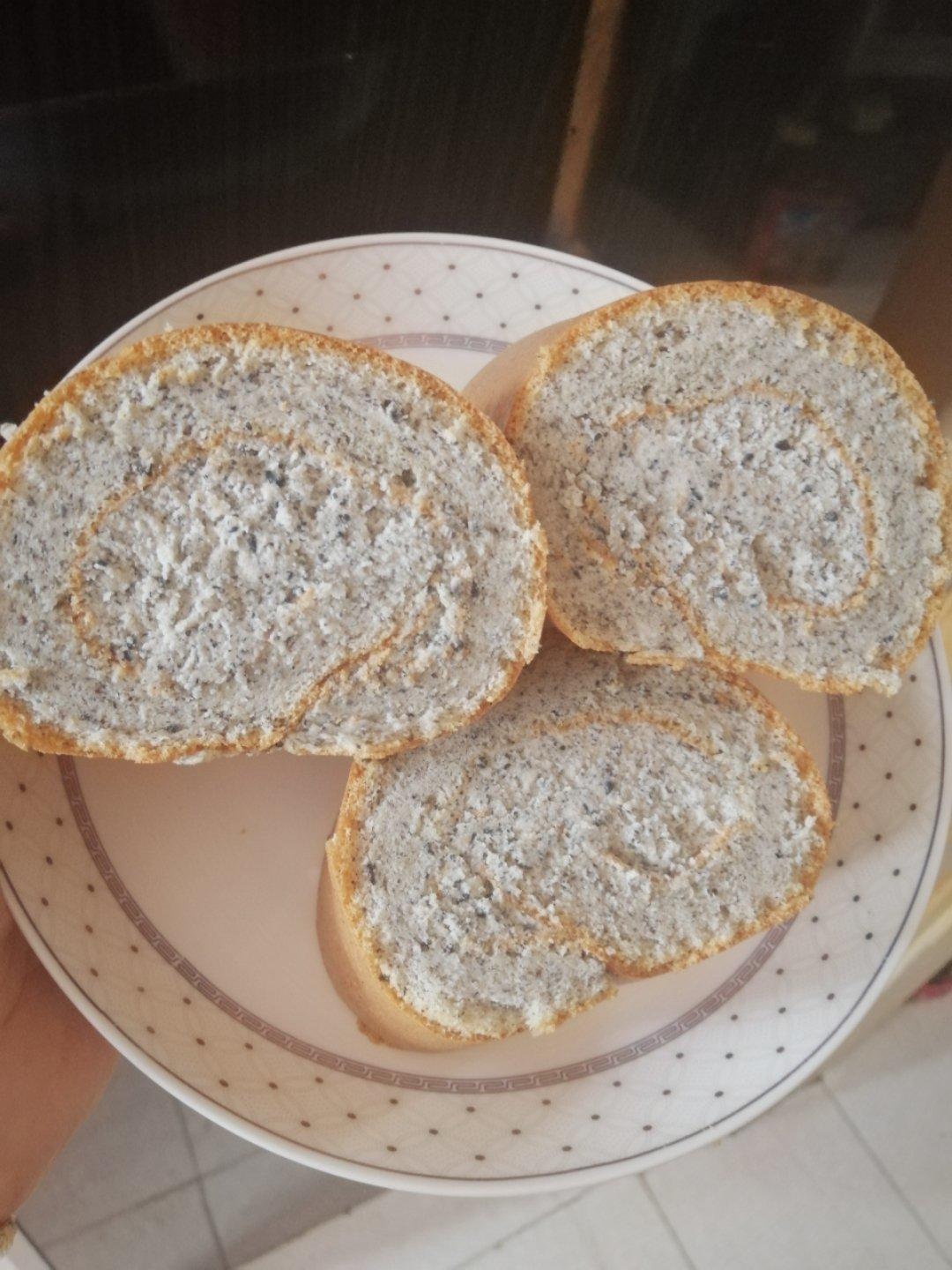 黑芝麻蛋糕卷~安安原创