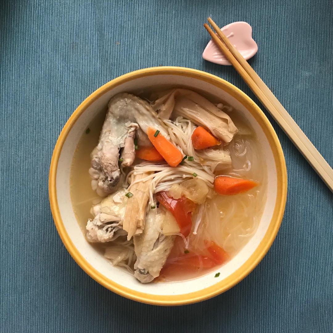 驱走感冒的维c鸡汤