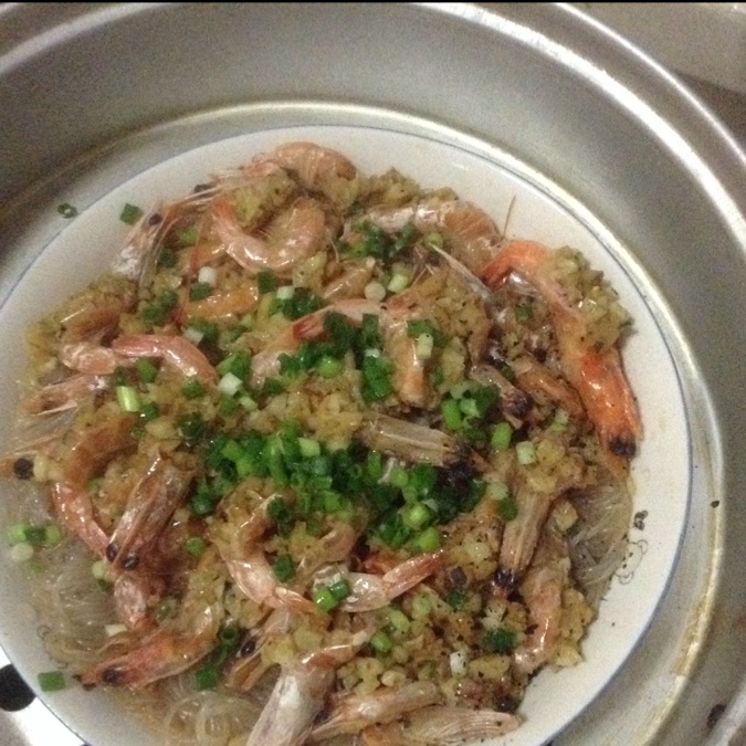 蒜蓉粉丝蒸大虾