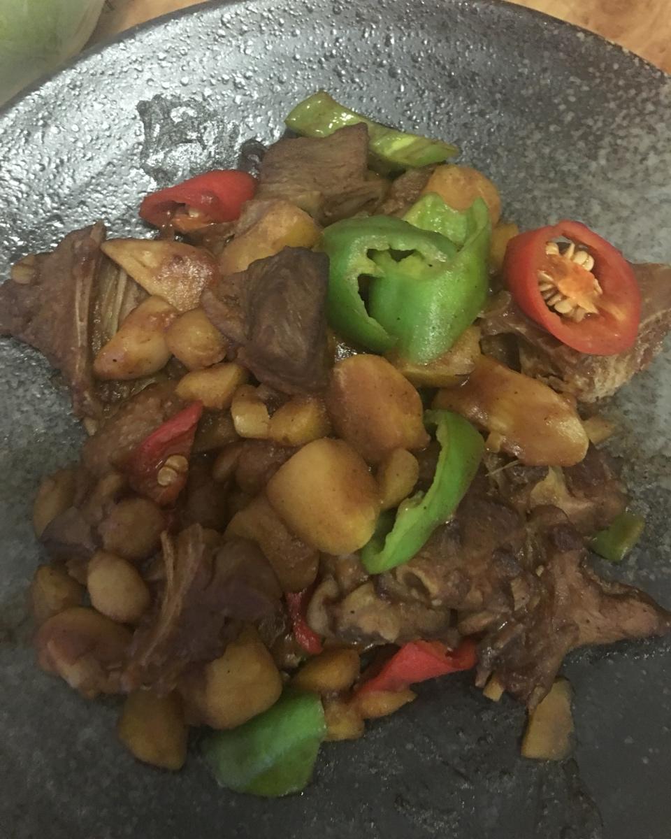 【栗子烧鸡】鸡肉都给你吃，栗子归我~