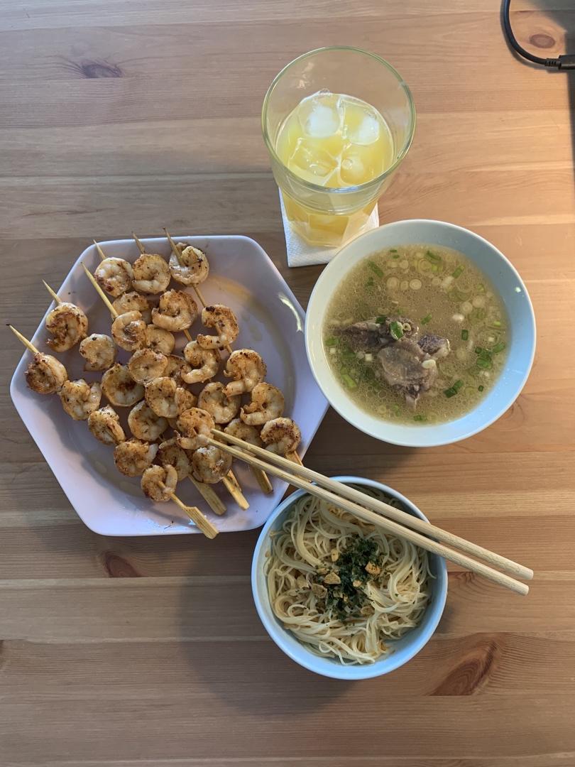 橄榄油蒜煎虾🦐串