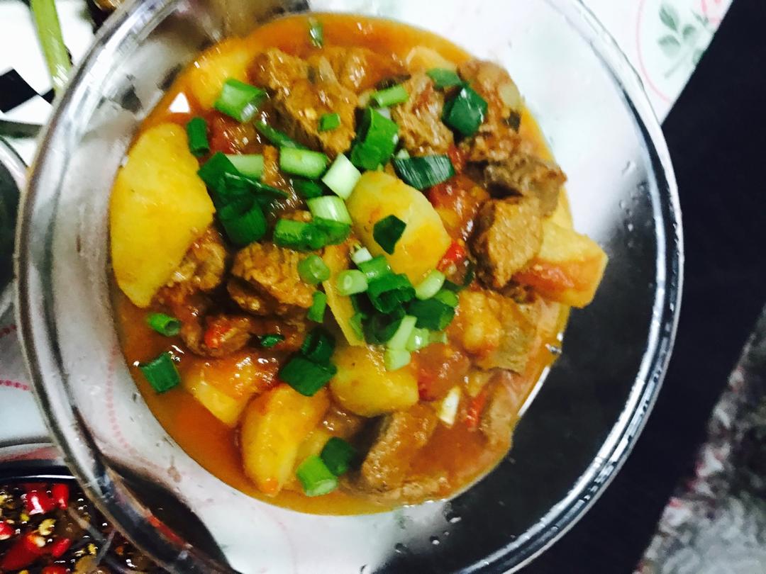 番茄土豆炖牛腩