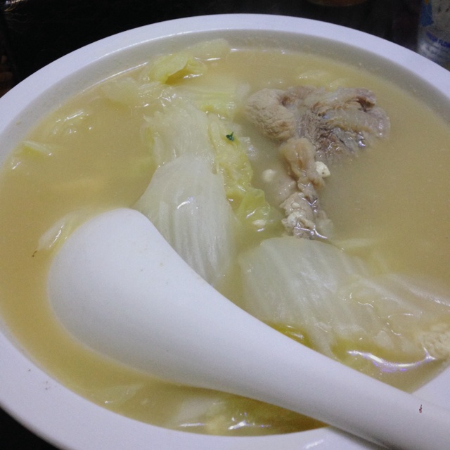 排骨白菜豆腐汤